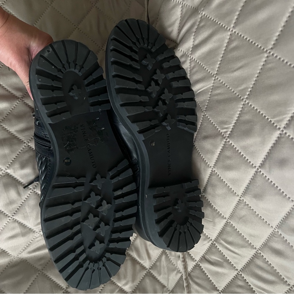 Vince Camuto Black Quilted Lace-Up Booties - Picture 8 of 8